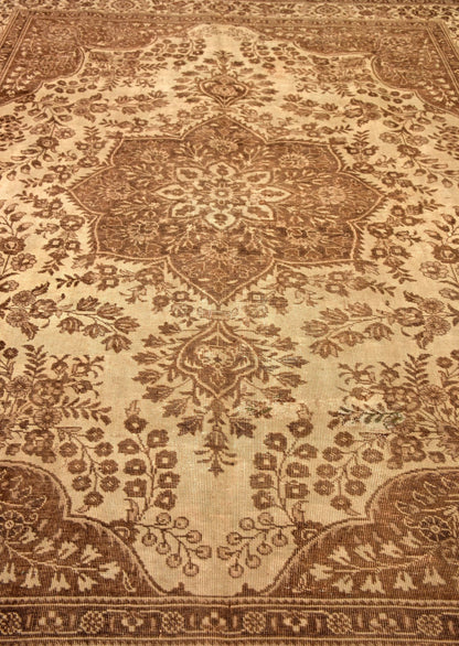 VINTAGE-TABRIZ