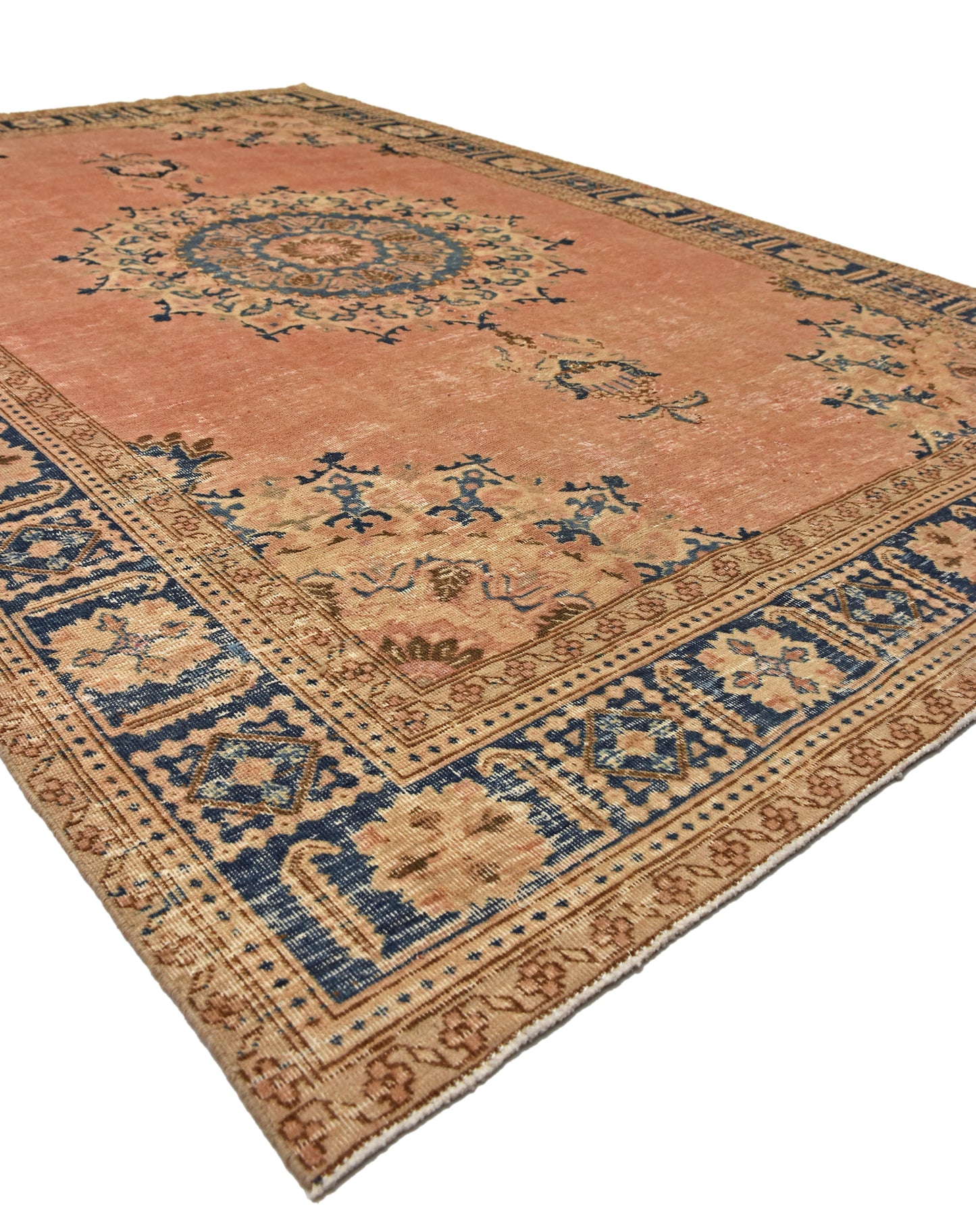VINTAGE-TABRIZ